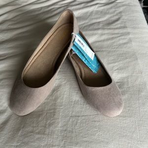 NWT Old Navy Micro-suede Ballet Flats | Taupe | Size 9